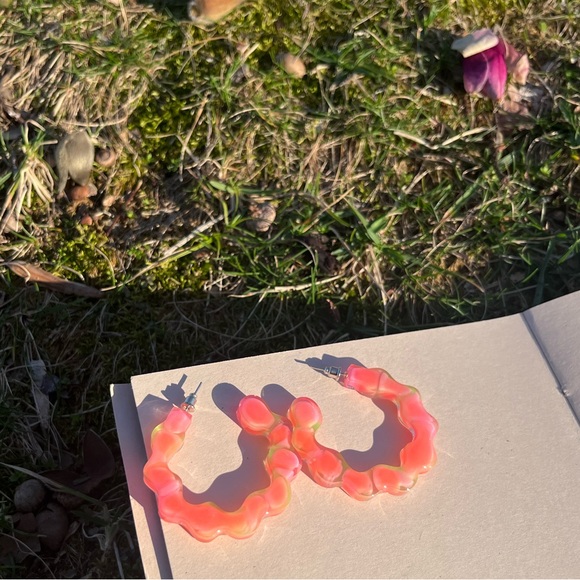 Handmade Y2K Open Hoop Earrings - Picture 3 of 16